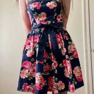 Forever 21 Strapless Floral Dress